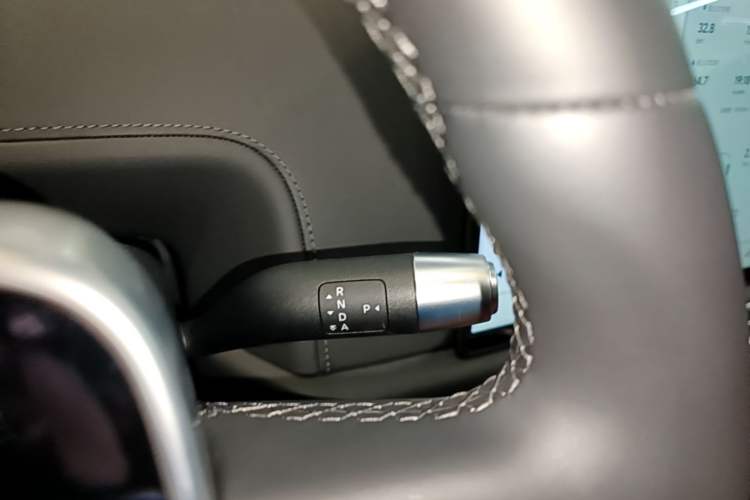 Used Li Auto L9 2025 Ultra Smart Refreshed Edition Gear Lever