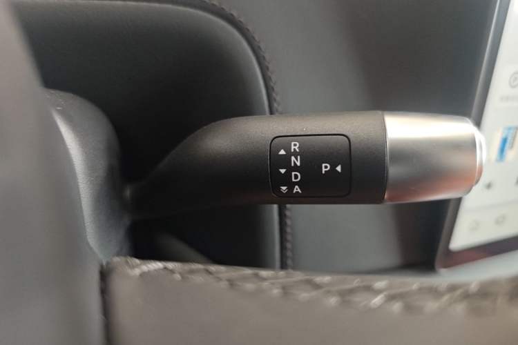 Used Li Auto L9 2025 Ultra Smart Refreshed Edition Gear Lever
