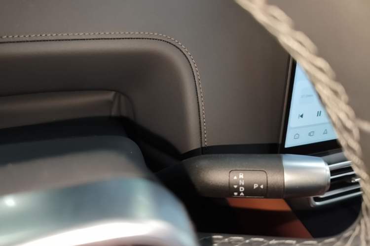 Used Li Auto L9 2025 Ultra Smart Refreshed Edition Gear Lever