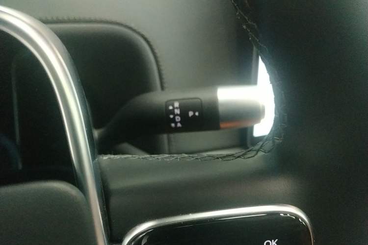 Used Li Auto L9 2025 Ultra Smart Refreshed Edition Gear Lever