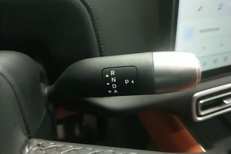 Used Li Auto L9 2025 Ultra Smart Refreshed Edition Gear Lever