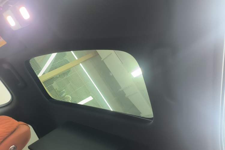 Used Li Auto L9 2025 Ultra Smart Refreshed Edition Headliner
