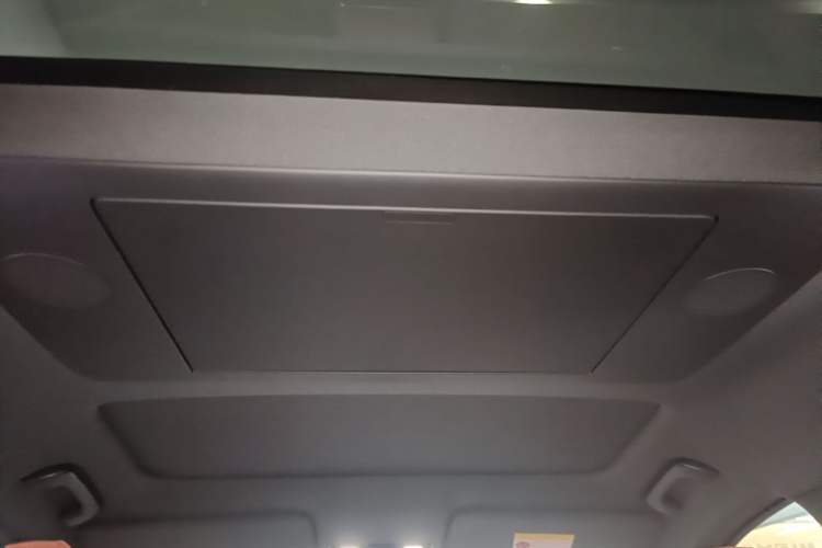 Used Li Auto L9 2025 Ultra Smart Refreshed Edition Headliner