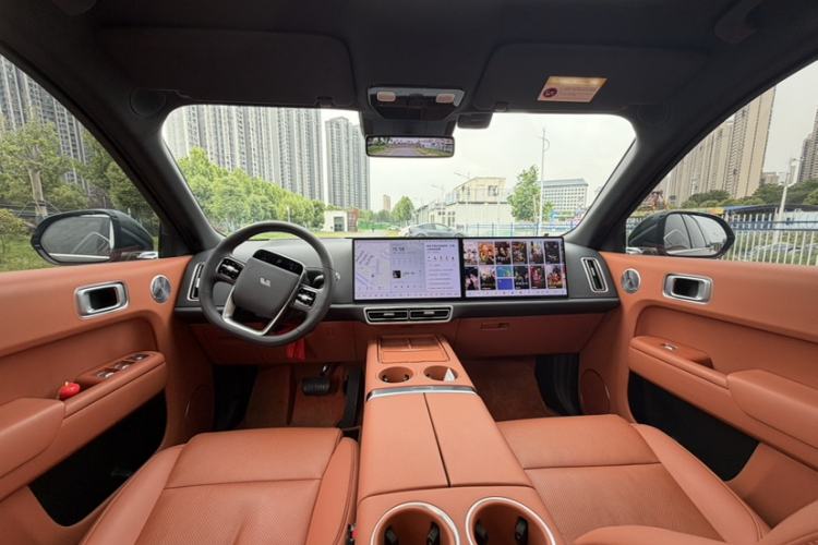 Used Li Auto L9 2025 Pro Smart Refreshed Edition Interior 3