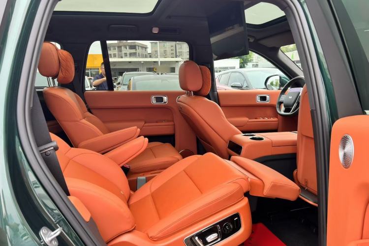 Used Li Auto L9 2025 Pro Smart Refreshed Edition Interior 3