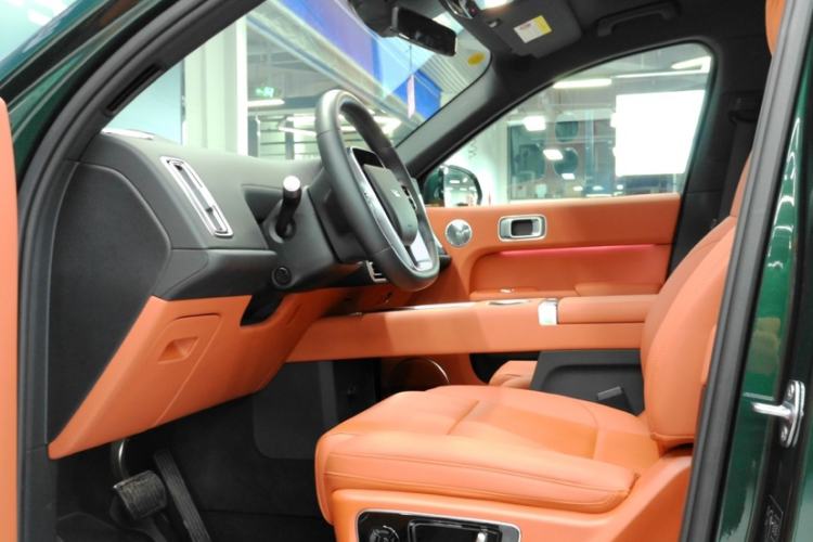Used Li Auto L9 2025 Ultra Smart Refreshed Edition Interior 3