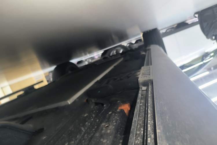 Used Li Auto L9 2025 Ultra Smart Refreshed Edition Left Side Sill