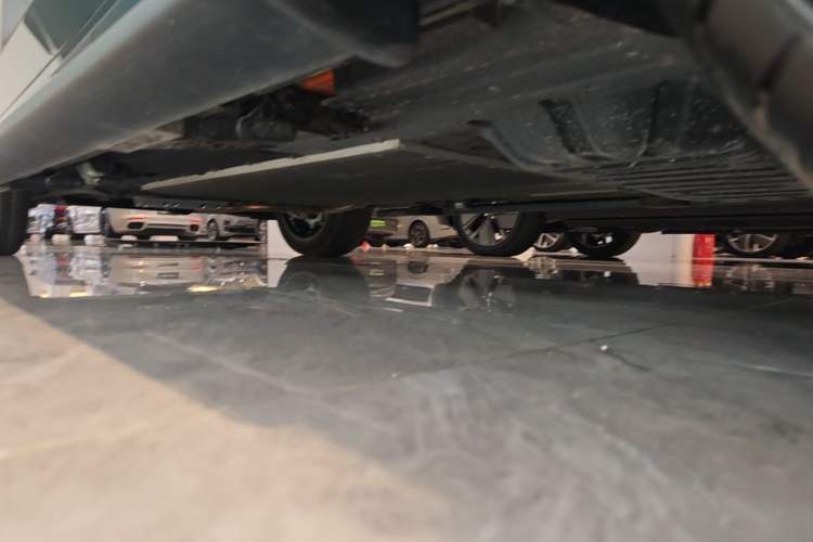 Used Li Auto L9 2025 Ultra Smart Refreshed Edition Left Side Sill