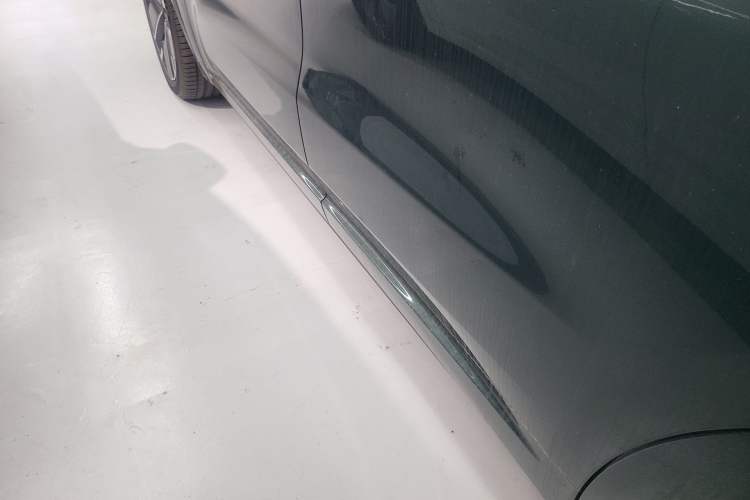 Used Li Auto L9 2025 Ultra Smart Refreshed Edition Left Side Sill