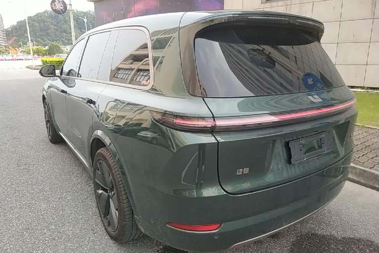 Used Li Auto L9 2025 Pro Smart Refreshed Edition Rear Left 45 Deg