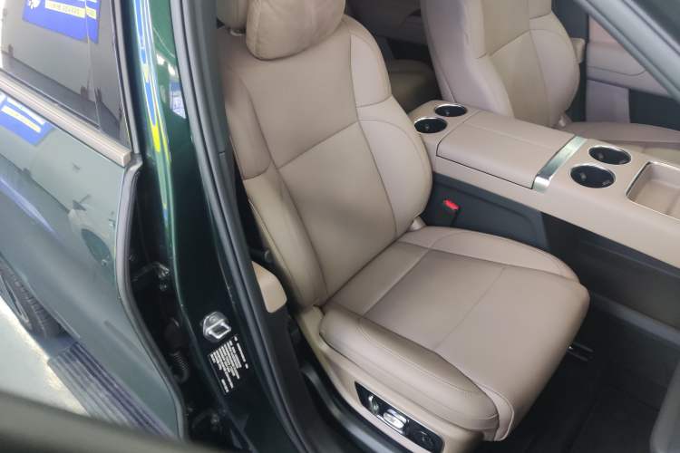 Used Li Auto L9 2025 Ultra Smart Refreshed Edition Right Front Seat