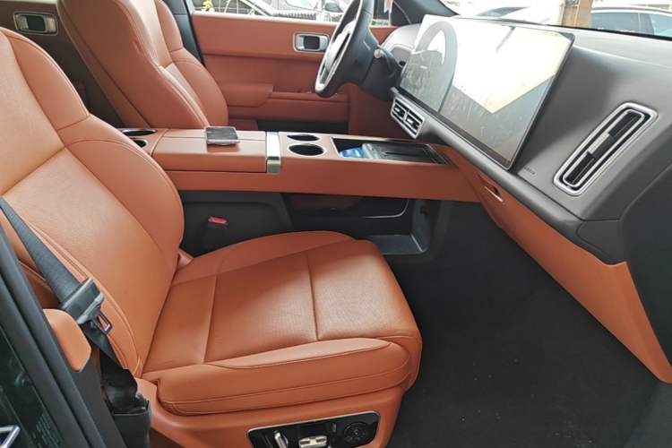 Used Li Auto L9 2025 Pro Smart Refreshed Edition Right Front Seat