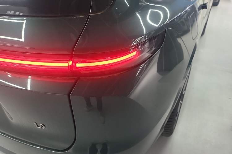 Used Li Auto L9 2025 Ultra Smart Refreshed Edition Right Rear Taillight