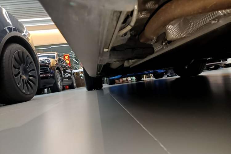 Used Li Auto L9 2025 Ultra Smart Refreshed Edition Right Side Sill