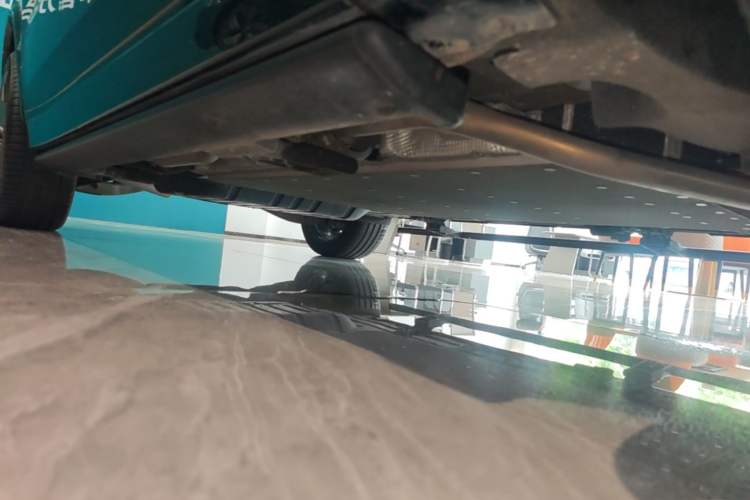 Used Li Auto L9 2025 Ultra Smart Refreshed Edition Right Side Sill