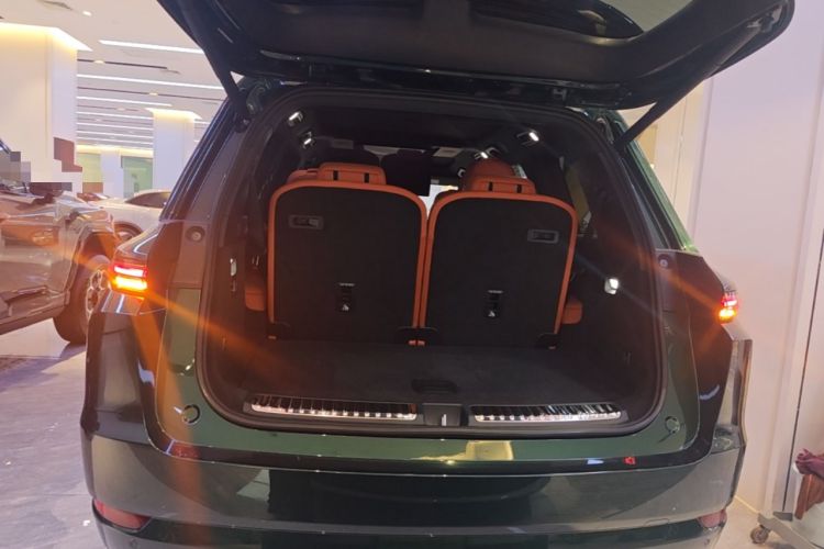 Used Li Auto L9 2025 Ultra Smart Refreshed Edition Trunk
