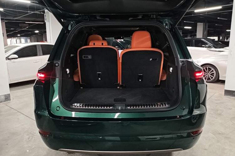 Used Li Auto L9 2025 Ultra Smart Refreshed Edition Trunk