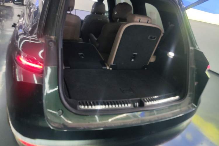 Used Li Auto L9 2025 Ultra Smart Refreshed Edition Trunk