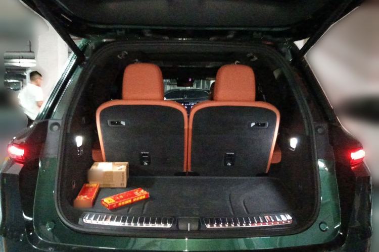 Used Li Auto L9 2025 Ultra Smart Refreshed Edition Trunk