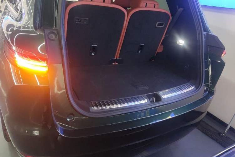 Used Li Auto L9 2025 Ultra Smart Refreshed Edition Trunk
