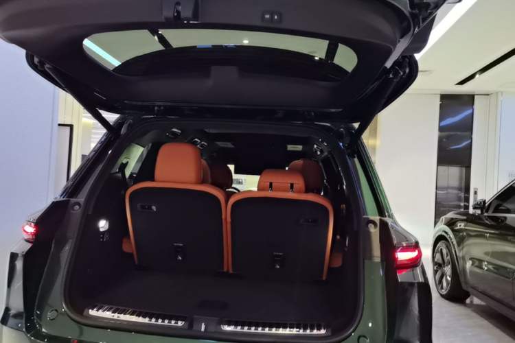 Used Li Auto L9 2025 Ultra Smart Refreshed Edition Trunk