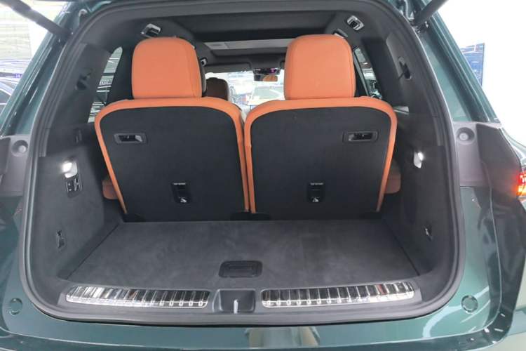 Used Li Auto L9 2025 Ultra Smart Refreshed Edition Trunk