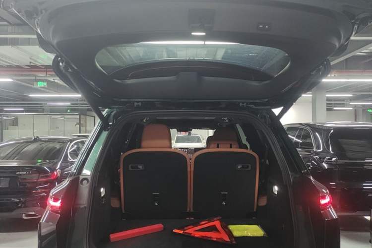 Used Li Auto L9 2025 Ultra Smart Refreshed Edition Trunk