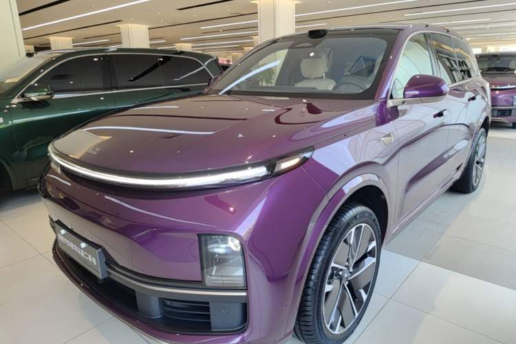 Used Li Auto L9 2025 Ultra Smart Refreshed Edition Guazi used car, China used car export, Used car for sale, Used cars, Cheapest cars for sale