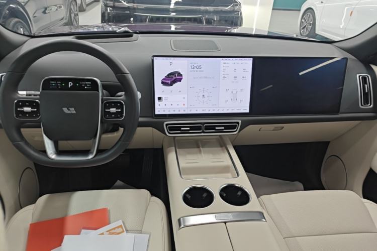 Used Li Auto L9 2025 Ultra Smart Refreshed Edition Center Console