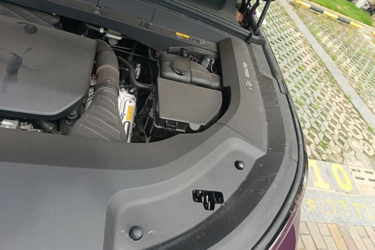 Used Li Auto L9 2025 Ultra Smart Refreshed Edition Engine Bay Left