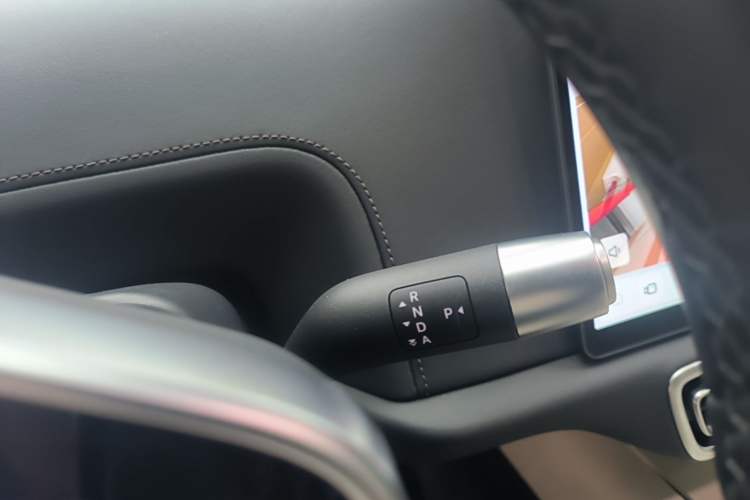 Used Li Auto L9 2025 Ultra Smart Refreshed Edition Gear Lever
