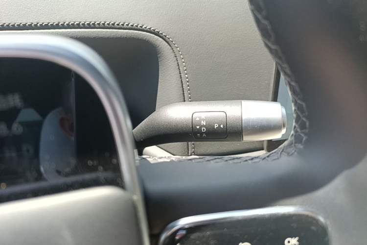 Used Li Auto L9 2025 Ultra Smart Refreshed Edition Gear Lever