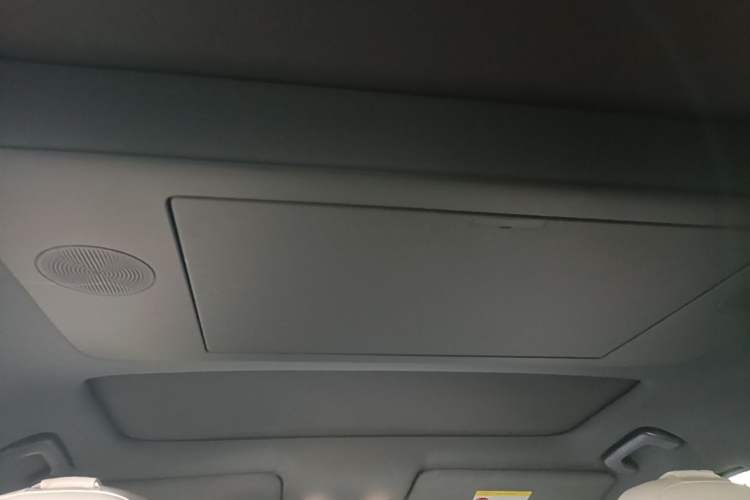 Used Li Auto L9 2025 Ultra Smart Refreshed Edition Headliner