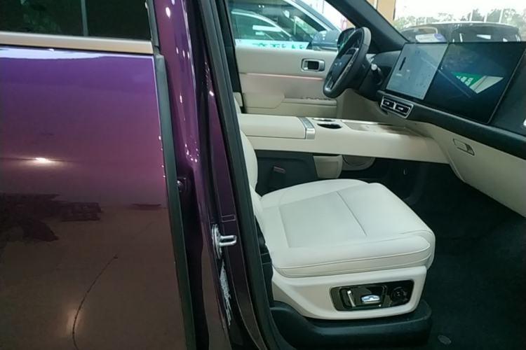 Used Li Auto L9 2025 Ultra Smart Refreshed Edition Right Front Seat