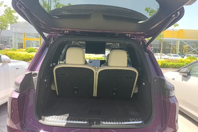 Used Li Auto L9 2025 Ultra Smart Refreshed Edition Trunk
