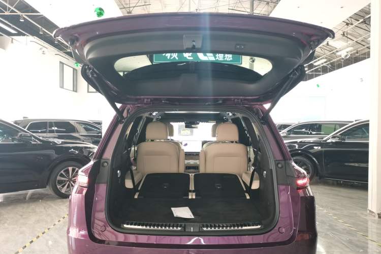Used Li Auto L9 2025 Ultra Smart Refreshed Edition Trunk
