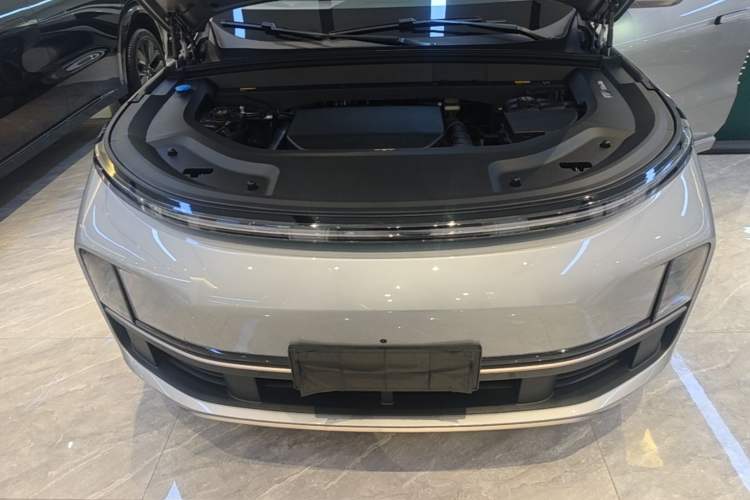 Used Li Auto L9 2025 Ultra Smart Refreshed Edition Engine Bay