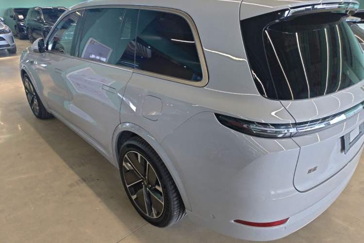Used Li Auto L9 2025 Ultra Smart Refreshed Edition Exterior 2