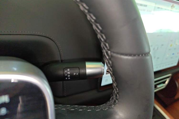 Used Li Auto L9 2025 Ultra Smart Refreshed Edition Gear Lever