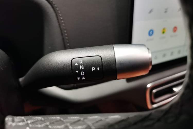 Used Li Auto L9 2025 Pro Smart Refreshed Edition Gear Lever