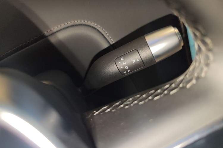 Used Li Auto L9 2025 Ultra Smart Refreshed Edition Gear Lever