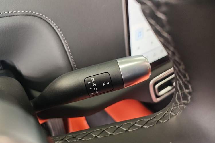 Used Li Auto L9 2025 Ultra Smart Refreshed Edition Gear Lever