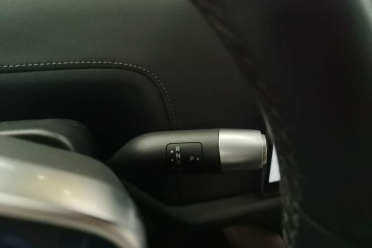 Used Li Auto L9 2025 Ultra Smart Refreshed Edition Gear Lever