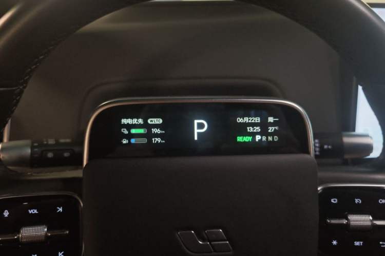 Used Li Auto L9 2025 Pro Smart Refreshed Edition Instrument Cluster