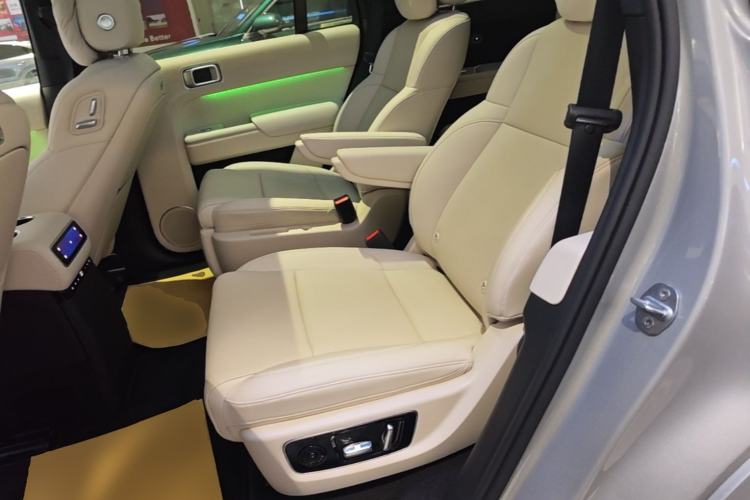 Used Li Auto L9 2025 Ultra Smart Refreshed Edition Left Rear Seat