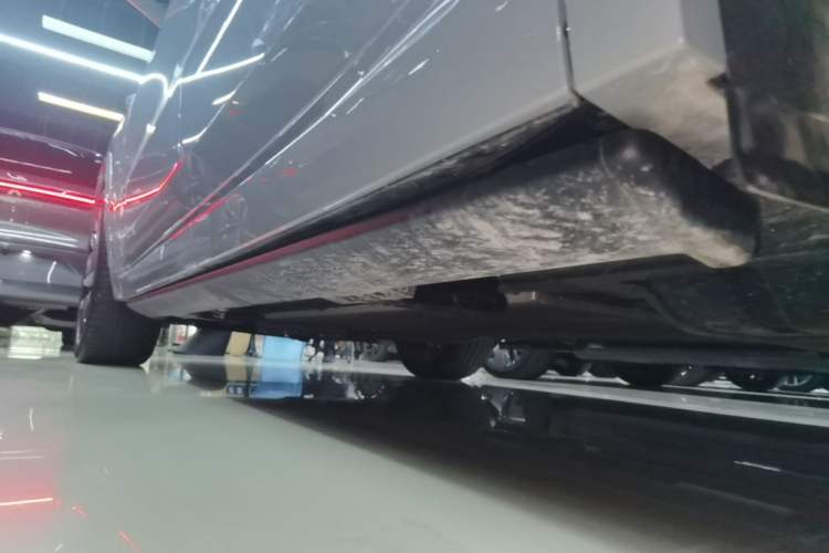 Used Li Auto L9 2025 Ultra Smart Refreshed Edition Left Side Sill
