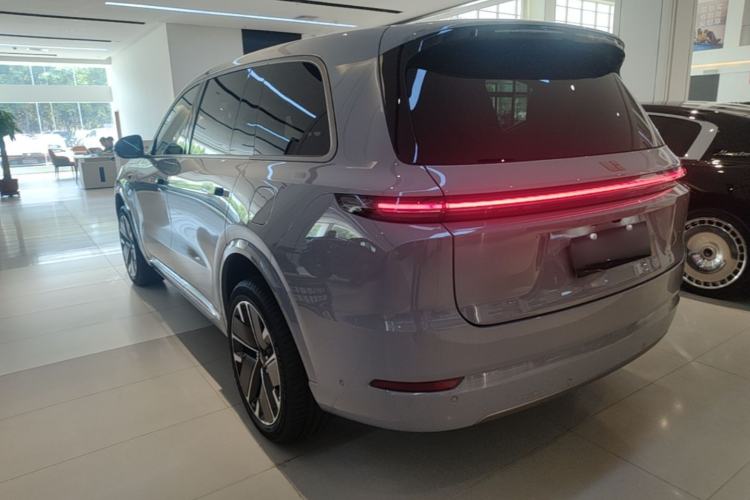 Used Li Auto L9 2025 Ultra Smart Refreshed Edition Rear Left 45 Deg