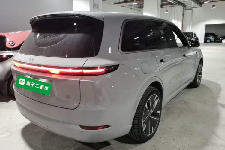 Used Li Auto L9 2025 Pro Smart Refreshed Edition Rear Right 45 Deg