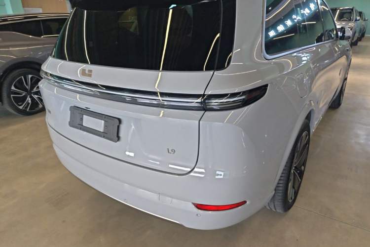 Used Li Auto L9 2025 Ultra Smart Refreshed Edition Rear Right 45 Deg