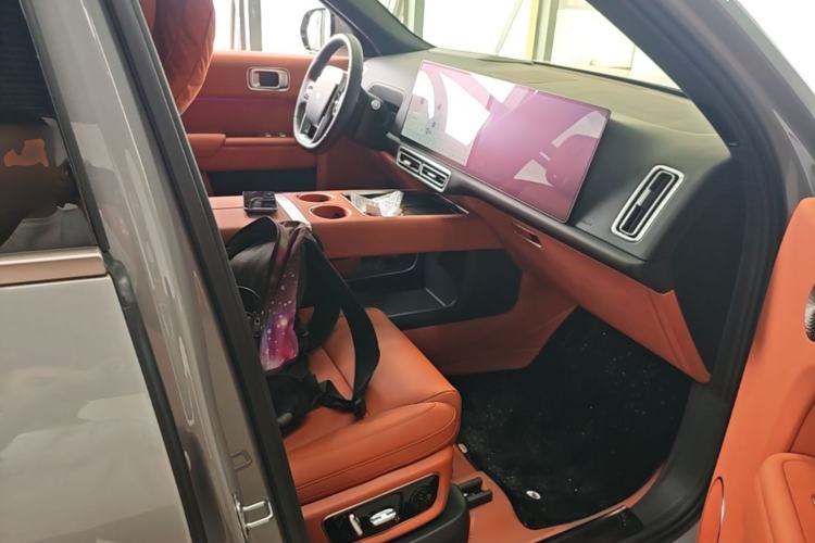 Used Li Auto L9 2025 Ultra Smart Refreshed Edition Right Front Seat